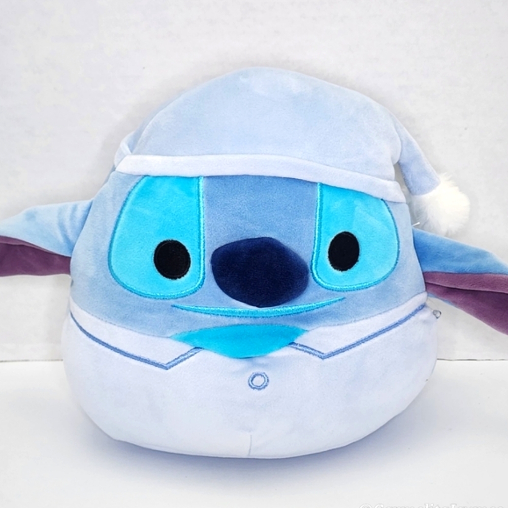 SLEEPY STITCH 🥼 Stitch in Pajamas & Cap Disney's Lilo & Stich Squishmallow NWT